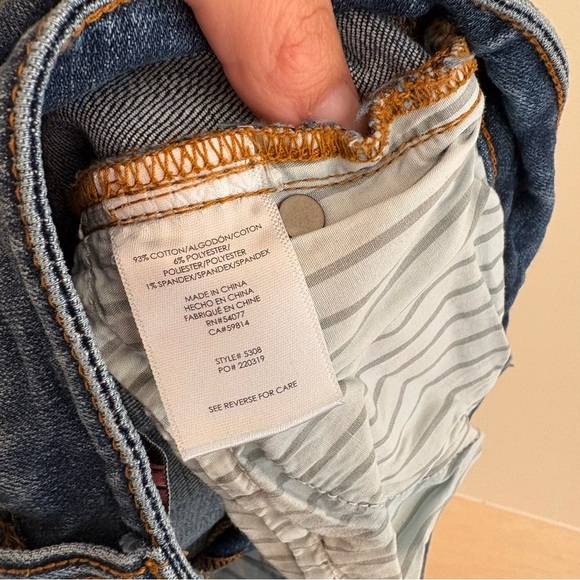 Cabi Patchwork Slim Boyfriend Jeans - Picture 10 of 11